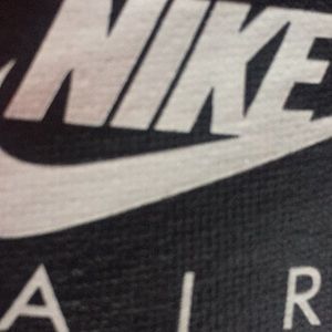 Meet your Posher, Christian